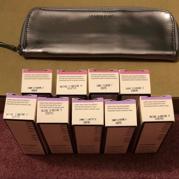 Mary Kay Timewise liquid foundation - Picture 2 of 4